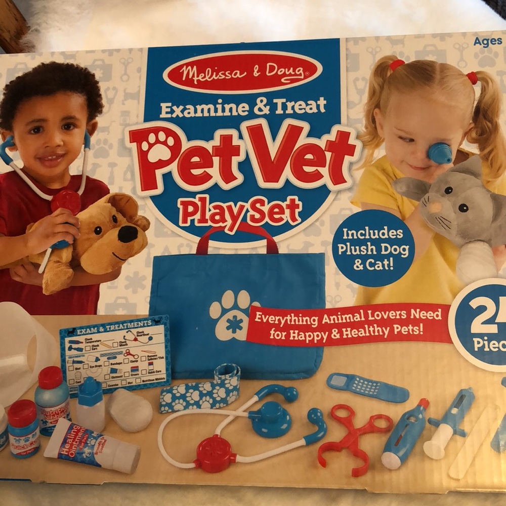 Melissa & Doug NWT PET VET Ages 3+